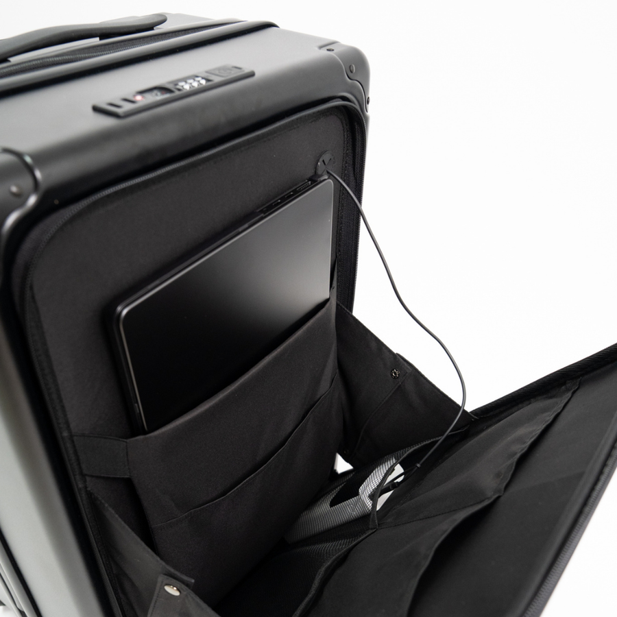 Backvac Flight Carry-on (PRE-ORDER)